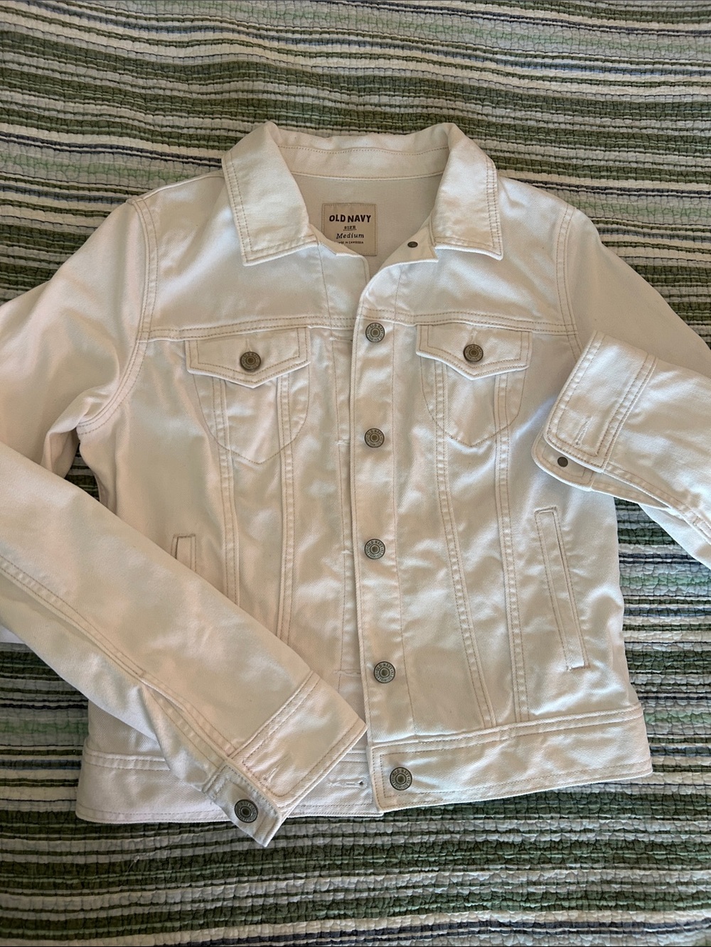 Old Navy White Women's Classic Denim Jacket